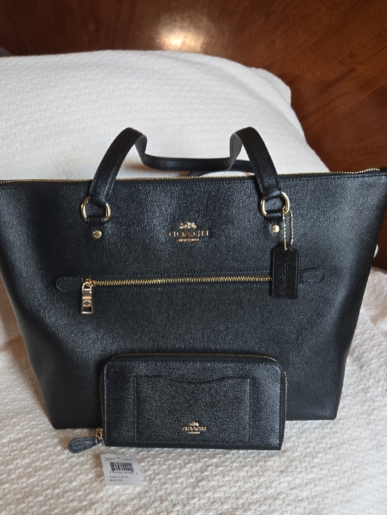 Coach Handbags - COACH SET! Black Leather Gallery Tote and Matching Wallet